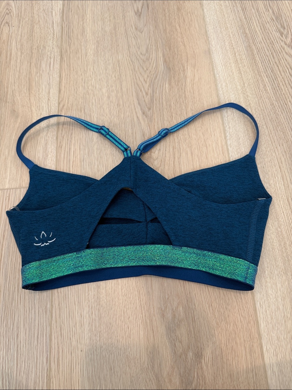 Beyond Yoga Navy Blue Sports Bralette with Green Metallic Band - Picture 2 of 6